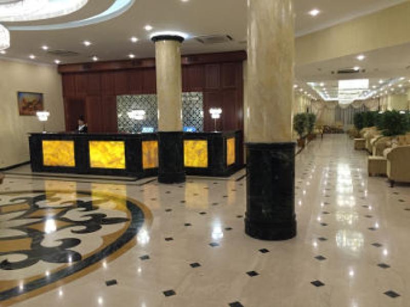 Ramada By Wyndham Almaty Hotel Kültér fotó