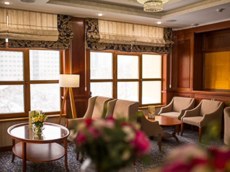 Ramada By Wyndham Almaty Hotel Kültér fotó